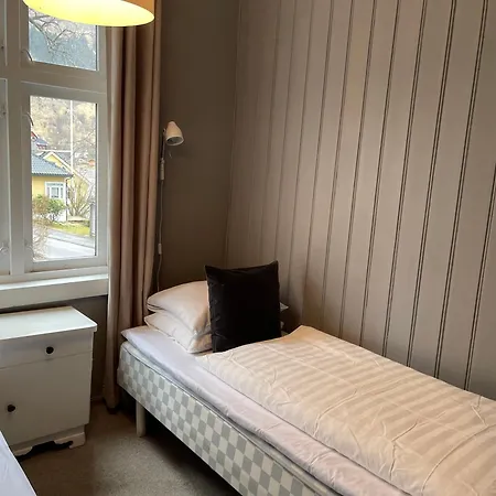 Turisthotell * Rosendal