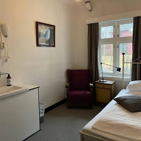 Turisthotell Hotel *