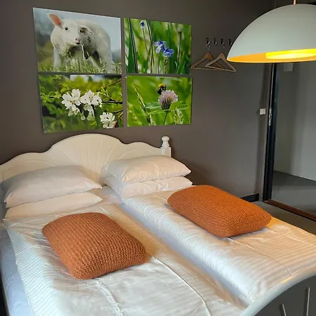 Hotel Turisthotell *