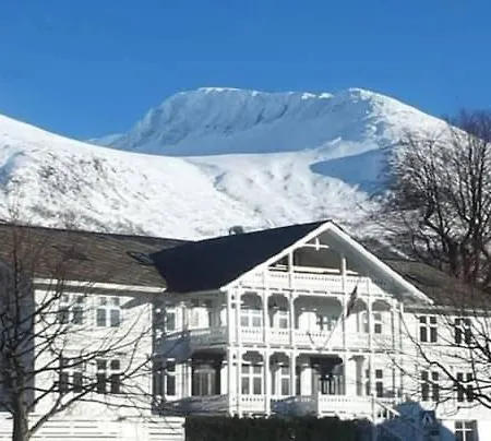 Hotel Turisthotell Rosendal